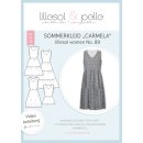 Das Bild zeigt das Papierschnittmuster Damen no.89 Sommerkleid Carmela von lillesol und pelle. Es ist ein langes grau weiss gemustertes Kleid mit einem V-Ausschnitt und Aermellos.. Links neben dem Kleid sind 4 Kleiderskizzen als weitere Naehvarianten abgebildet.